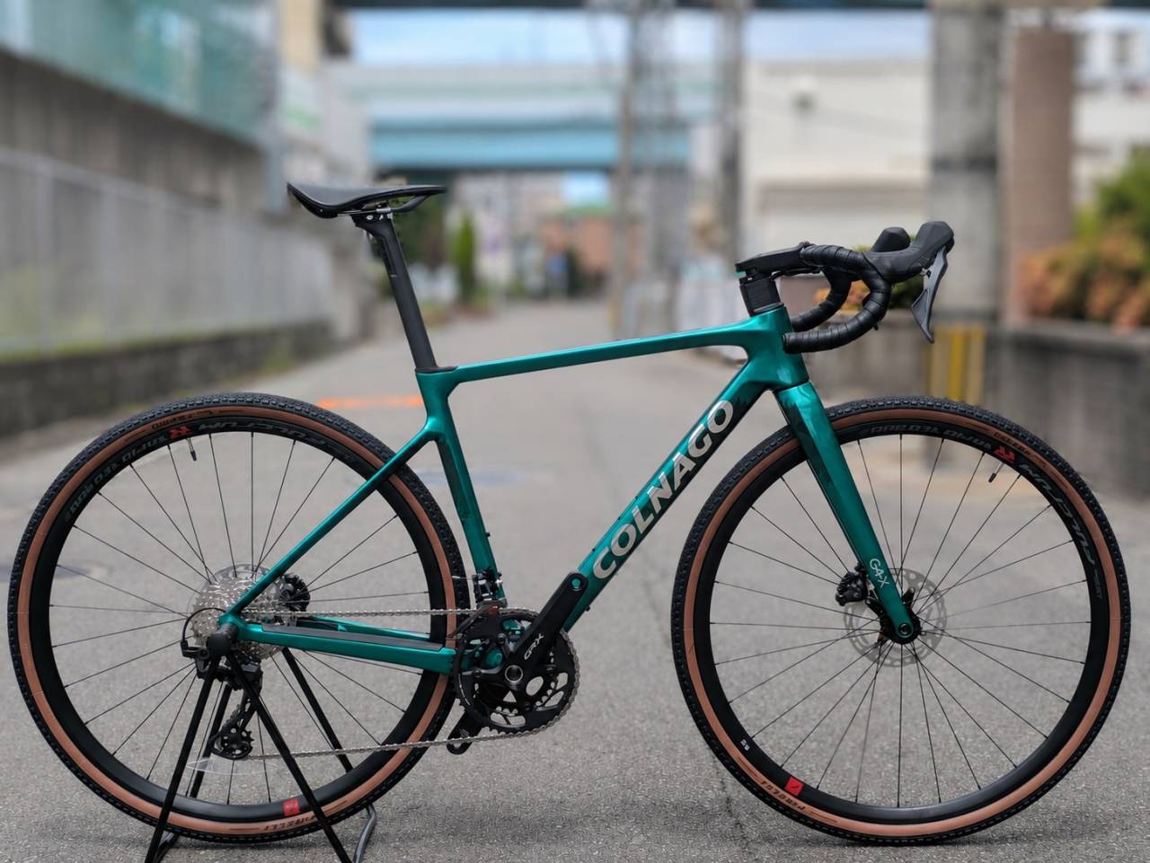 COLNAGO コルナゴ G4X グラベル特別価格で販売中!